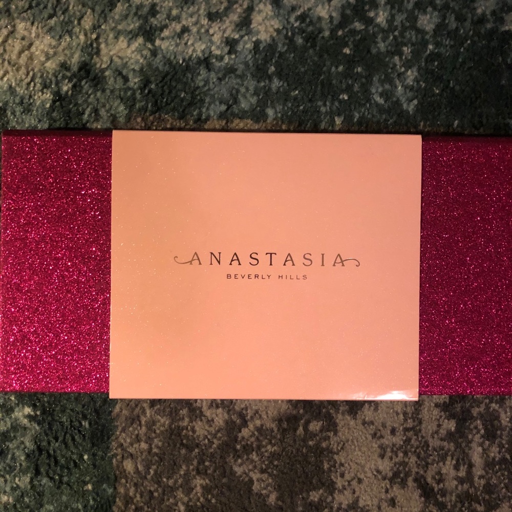 Brand New Anastasia Beverly Hills Lipstick Set